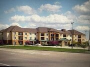 Courtyard by Marriott Bloomington Normal - Hospitality Property