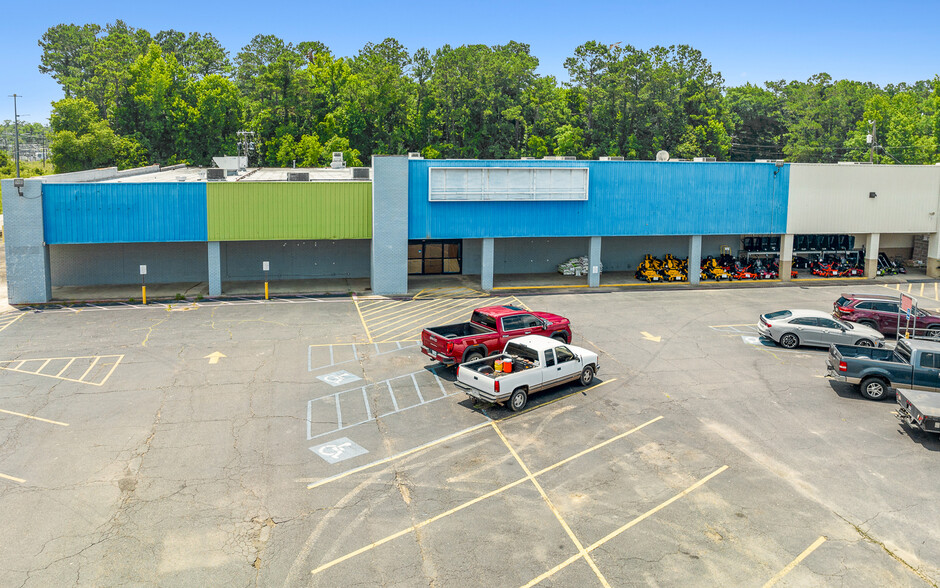 723-739 Highway 165 S, Oakdale, LA for sale - Building Photo - Image 3 of 10