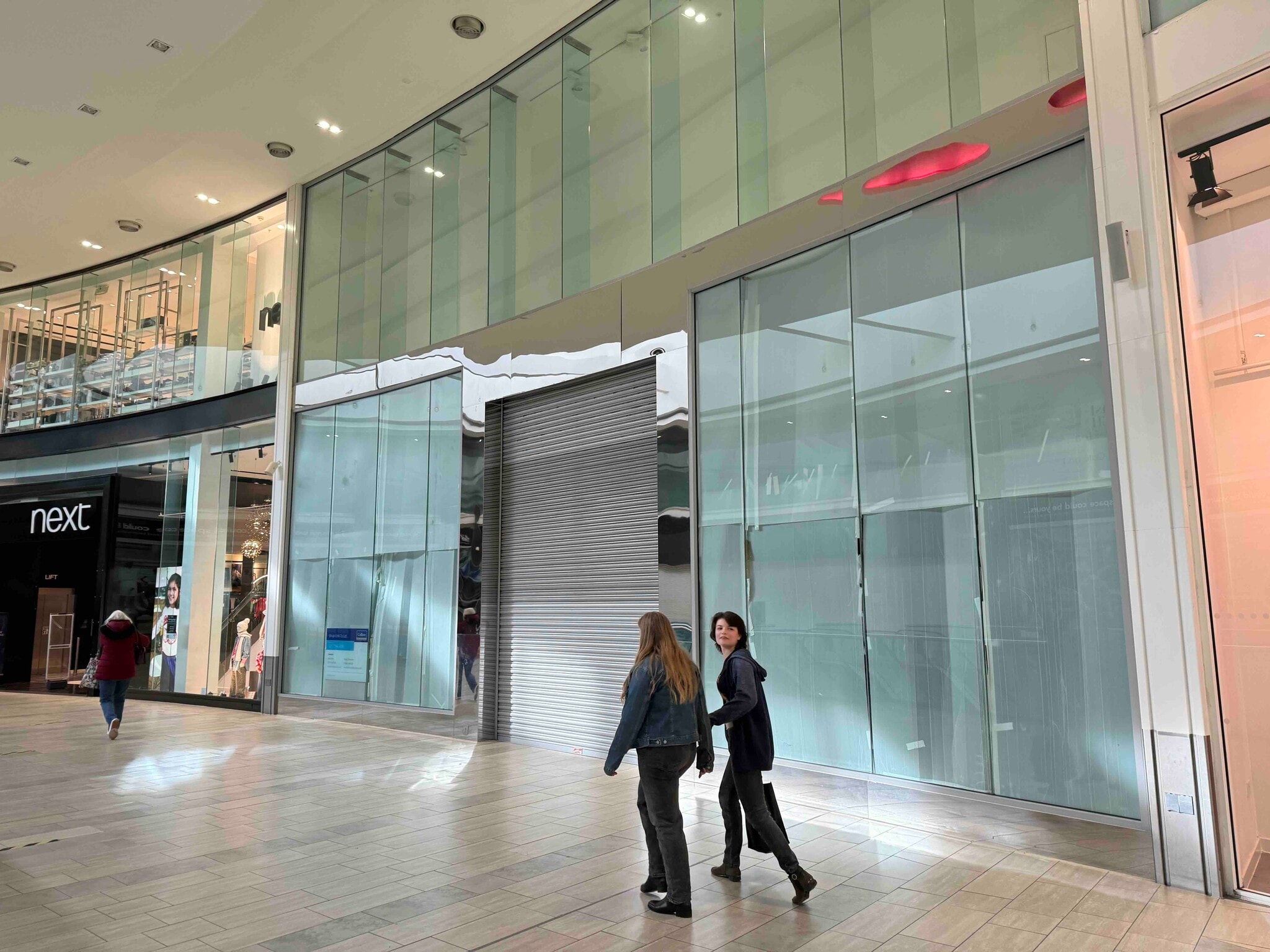 County Sq, Ashford for lease Building Photo- Image 1 of 1