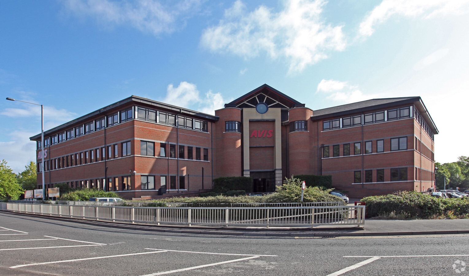 1 Park Rd, Bracknell, RG12 2EW The Grid