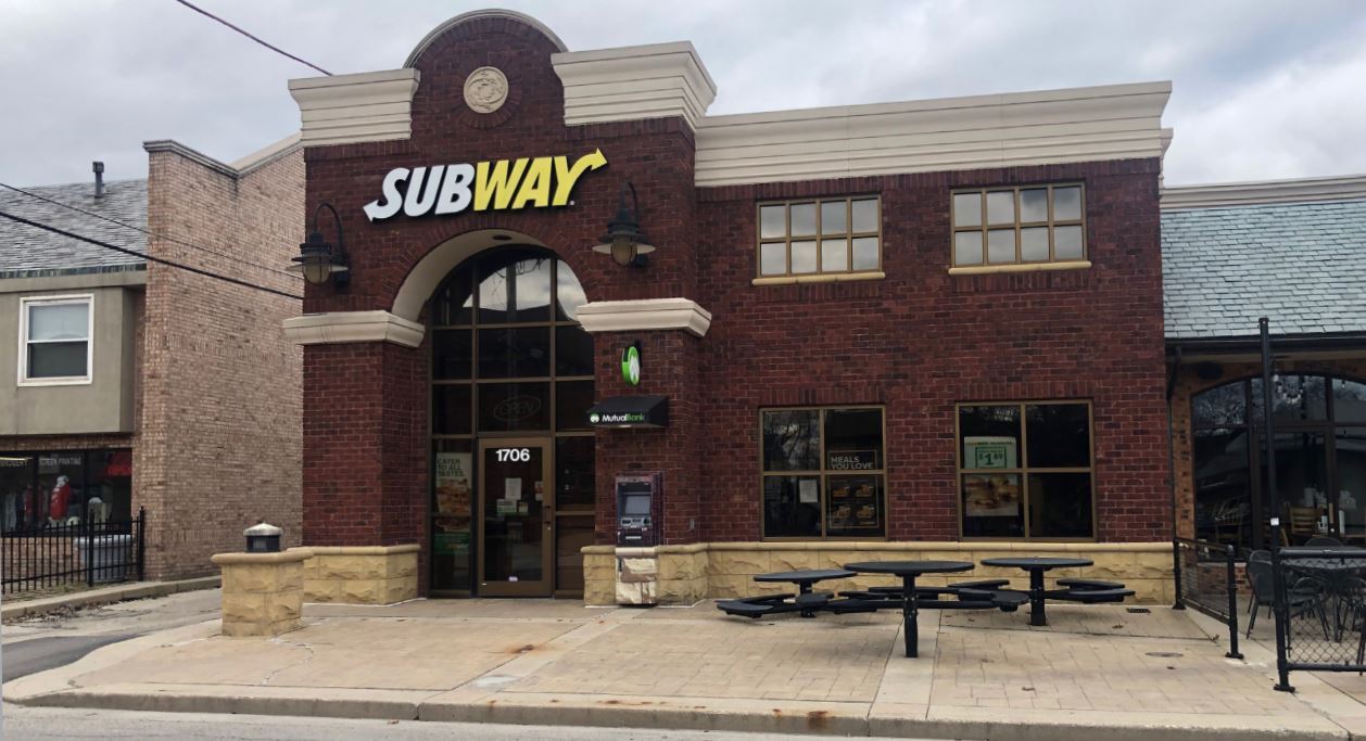 1706 W University Ave, Muncie, IN for sale Primary Photo- Image 1 of 1