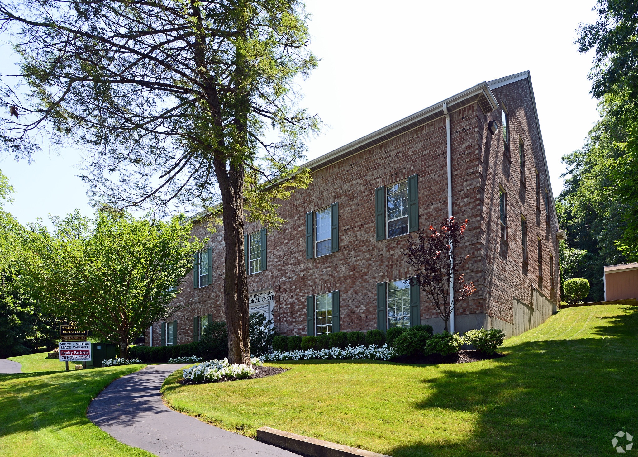 422 Worcester St, Wellesley, MA for lease Primary Photo- Image 1 of 16