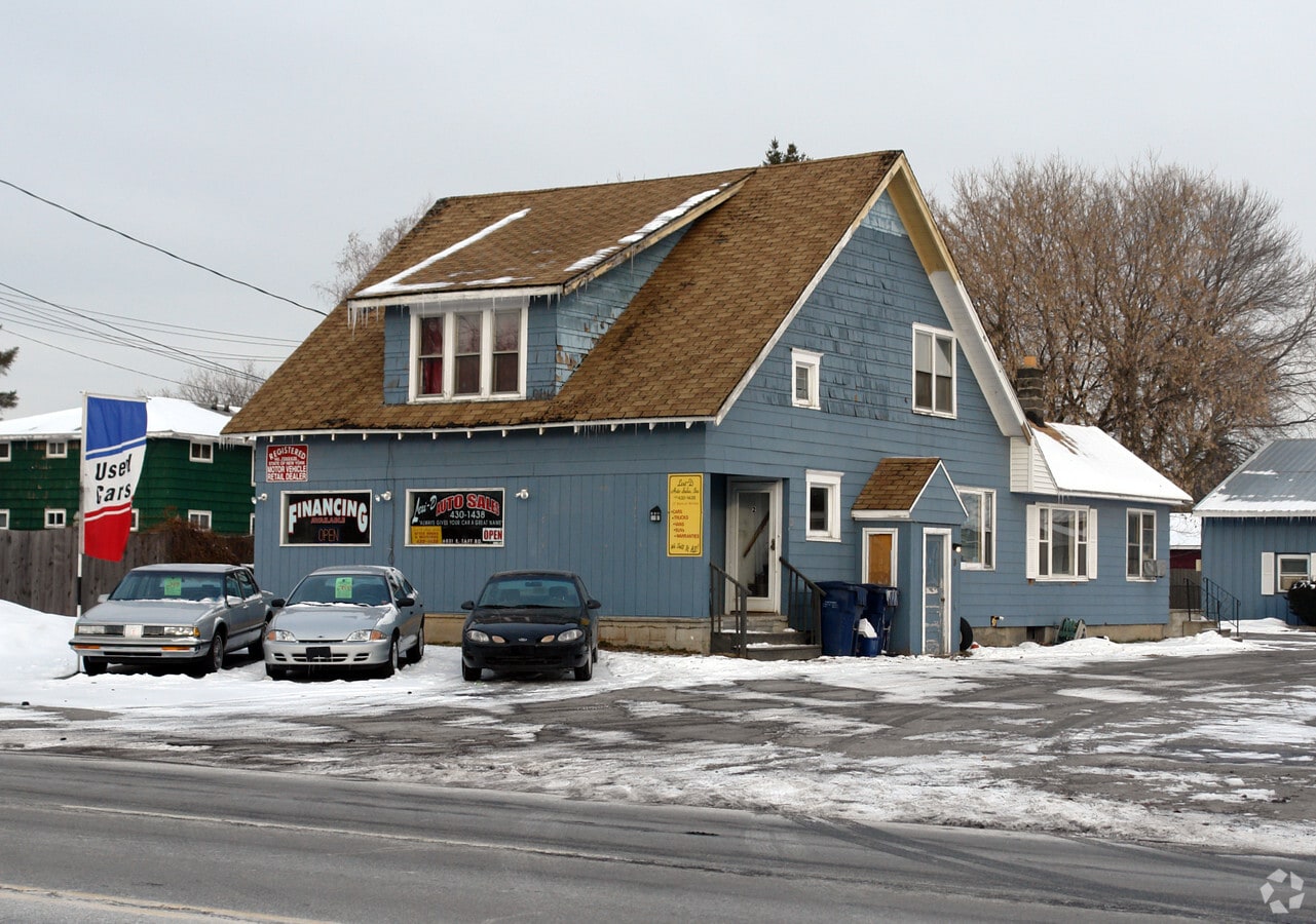 6031 E Taft Rd, North Syracuse, NY 13212