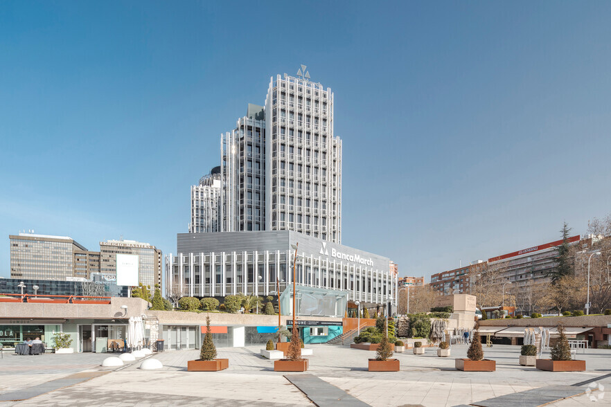 Paseo de la Castellana, 89, Madrid, Madrid for lease - Building Photo - Image 2 of 22