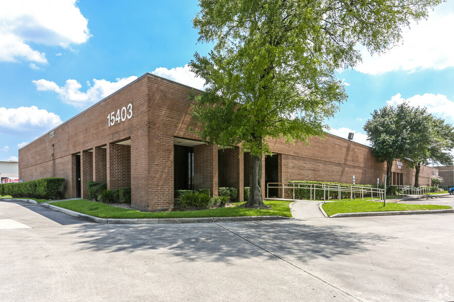 15403 Vantage Pky E, Houston, TX for lease - Primary Photo - Image 1 of 2