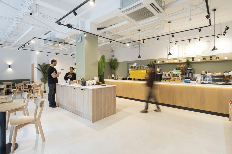 40-56 City Rd, London for sale - Building Photo - Image 3 of 38