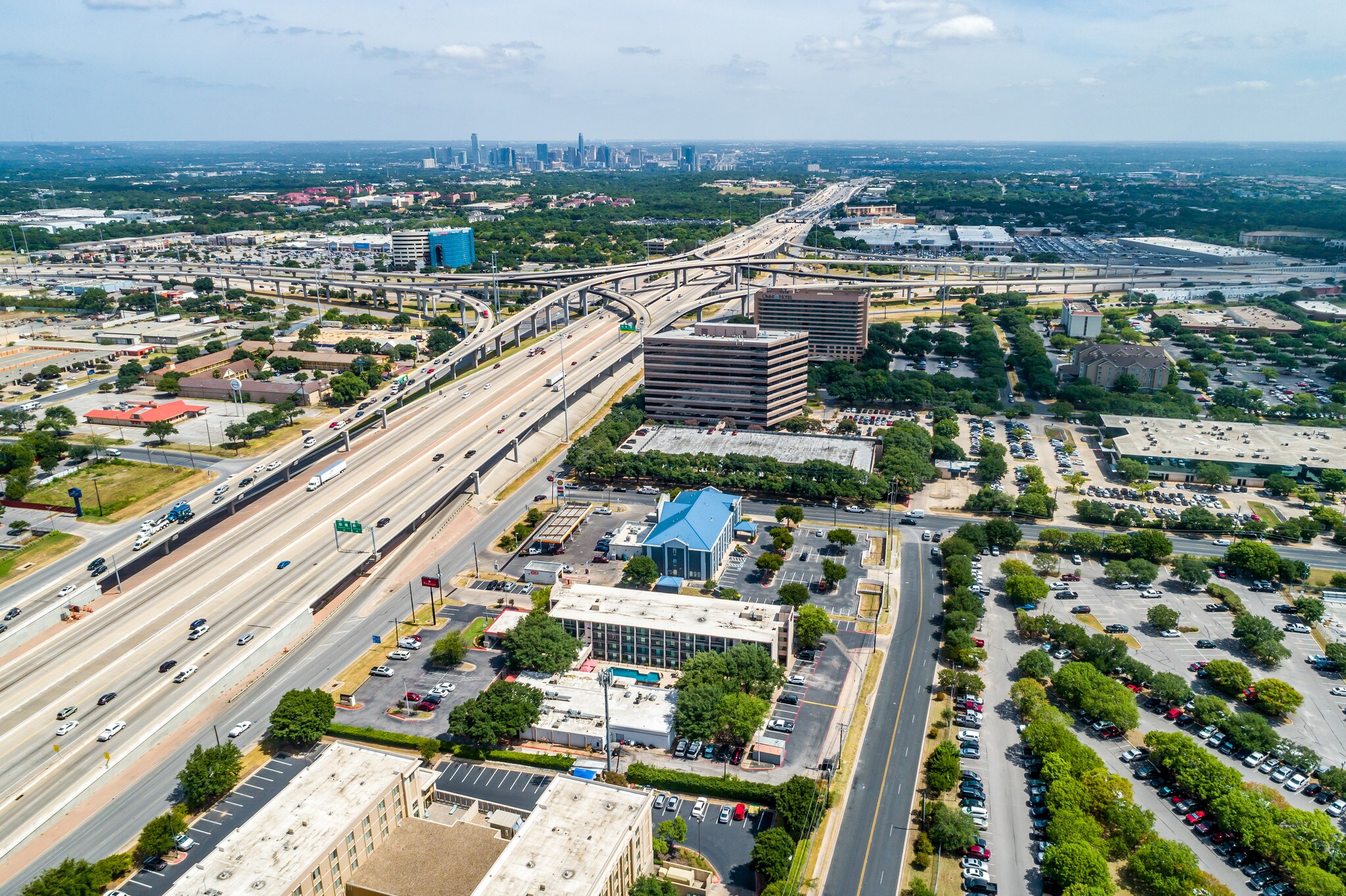 1701 E Saint Elmo Rd, Austin, TX for sale Building Photo- Image 1 of 1