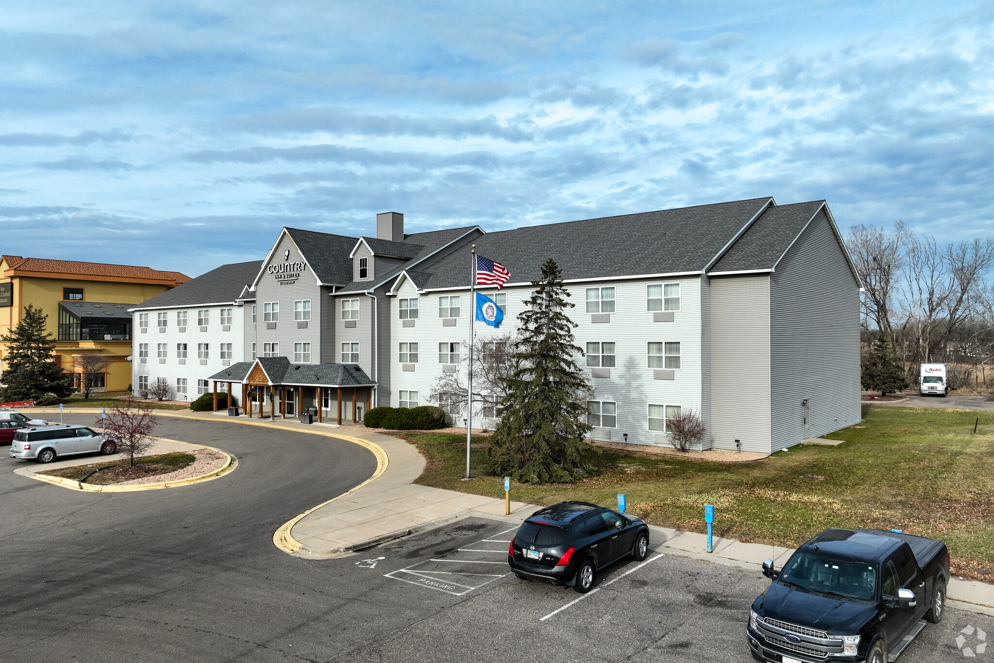 2550 Freeway Blvd, Brooklyn Center, MN for sale Building Photo- Image 1 of 1