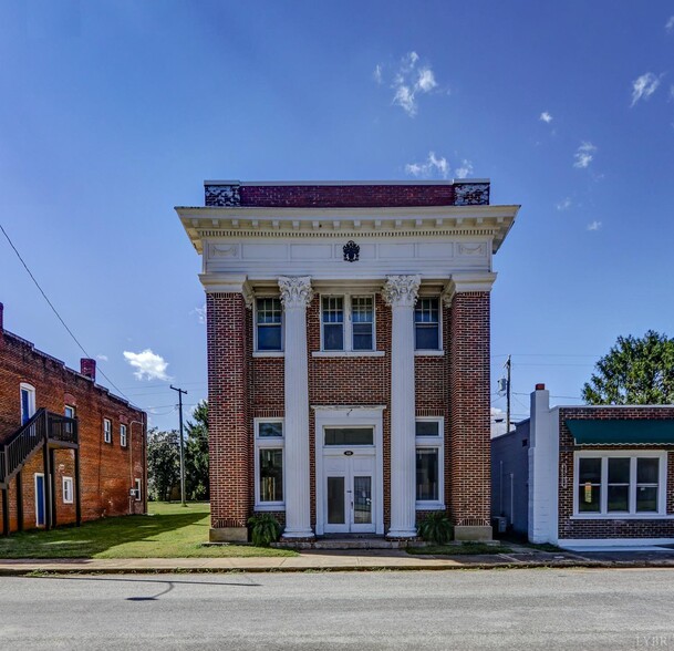 132 N Main St, Pamplin, VA for sale - Building Photo - Image 1 of 1