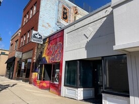 123 E Kalamazoo St, Lansing MI - Storefront Property