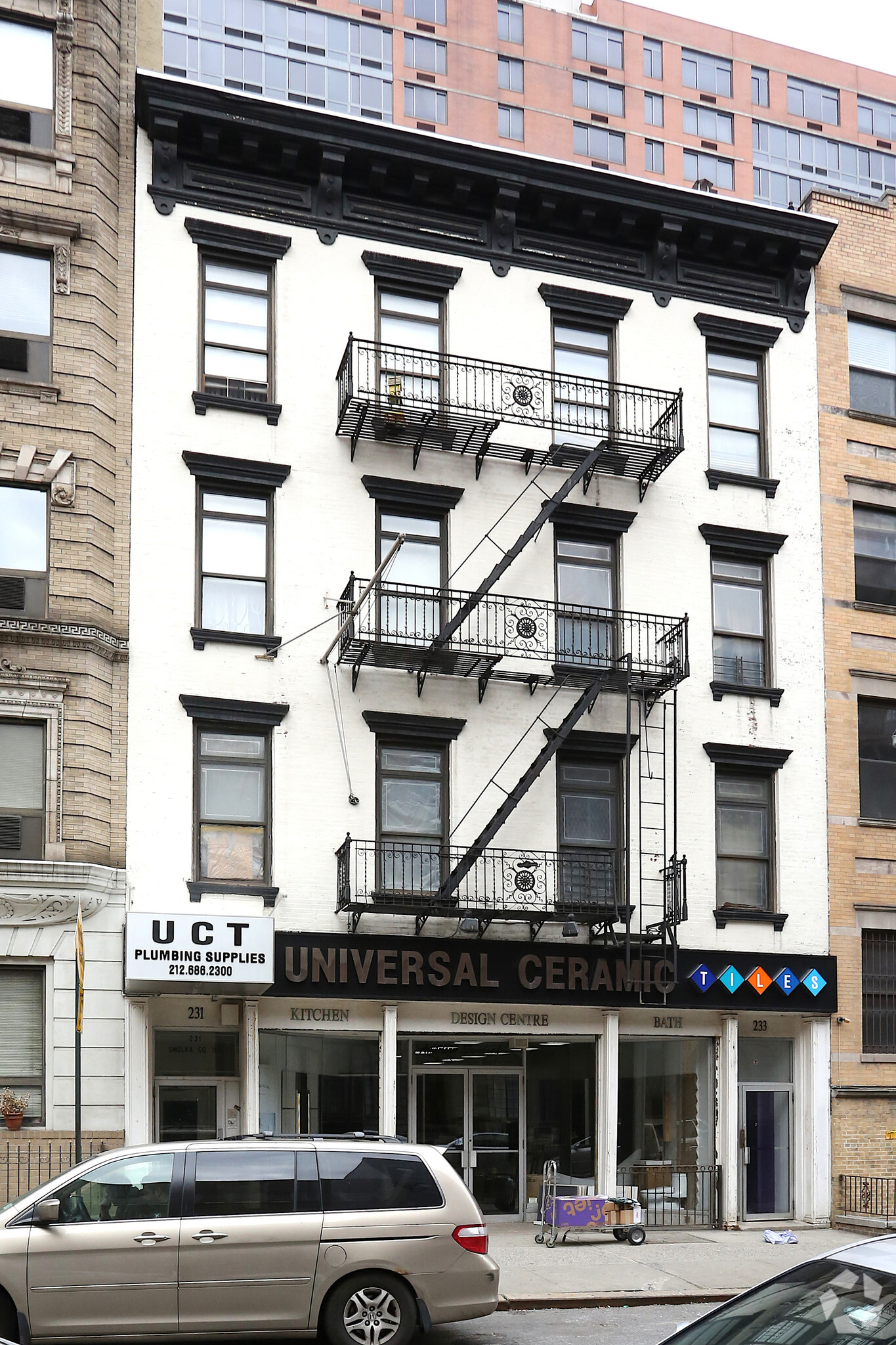 231-233 E 33rd St, New York, NY for lease Building Photo- Image 1 of 5