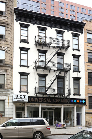 More details for 231-233 E 33rd St, New York, NY - Retail for Lease