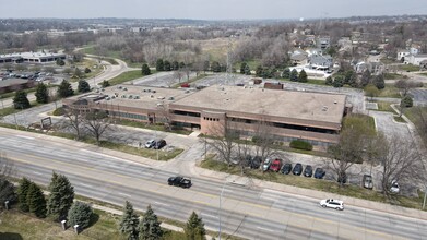 11340 Blondo St, Omaha, NE for lease Building Photo- Image 2 of 5