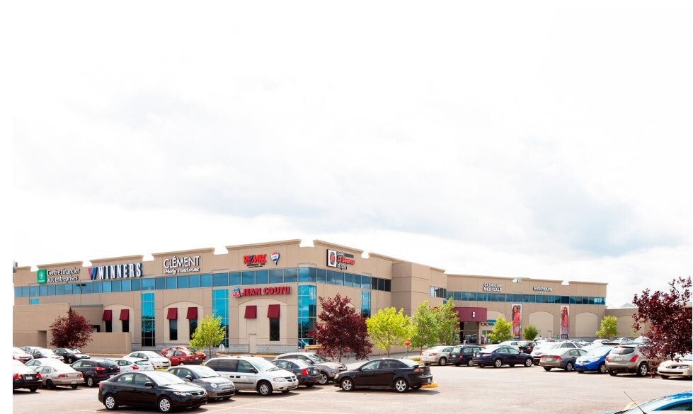 3333 Rue Du Carrefour, Québec, QC for sale Building Photo- Image 1 of 1