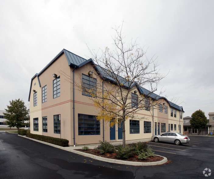 1464 Cornwall Rd, Oakville, ON for lease - Building Photo - Image 2 of 2