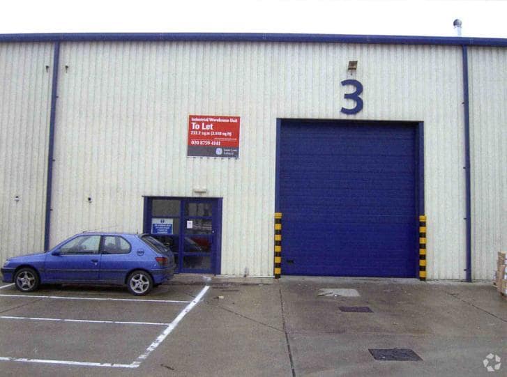 Trevor Rd, Hayes for lease - Building Photo - Image 2 of 5