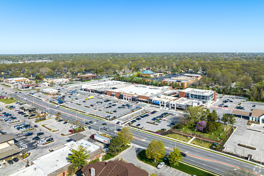 3600-3840 W 95th St, Leawood, KS for lease - Building Photo - Image 3 of 23