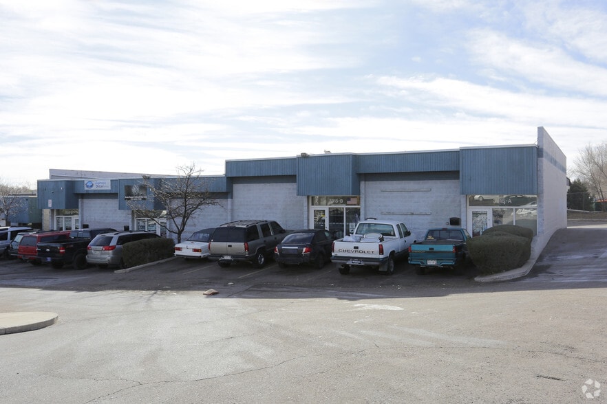 3315 Chelton Loop N, Colorado Springs, CO for sale - Primary Photo - Image 1 of 35