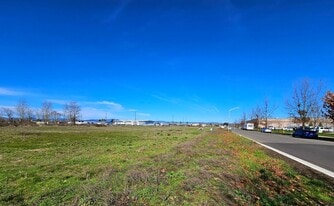 460 Federal Way, Central Point OR - Fulfillment Center