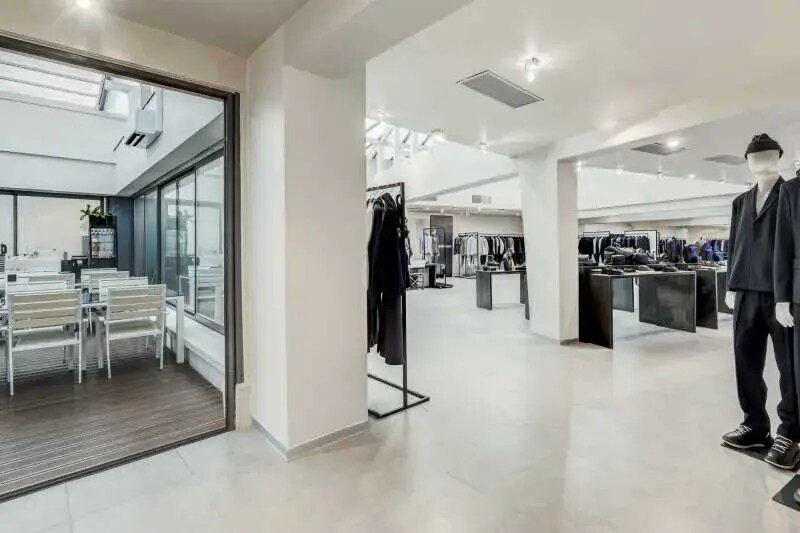 34-36 Rue Lauriston, Paris for lease Interior Photo- Image 1 of 7