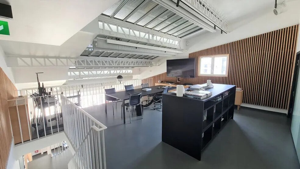 2-7 Impasse Lebouis, Paris for lease - Interior Photo - Image 3 of 8