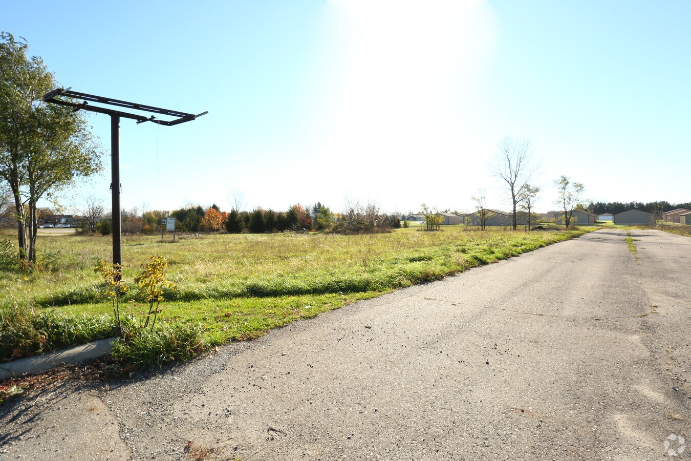 Pierson Rd, Flushing, MI 48433