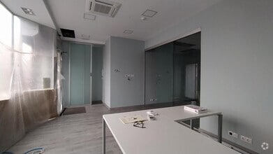 Retail in Ávila, Ávila for lease Interior Photo- Image 1 of 14