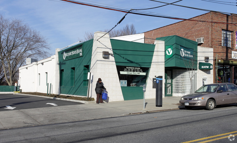 755 Forest Ave, Staten Island, NY for lease - Building Photo - Image 1 of 8