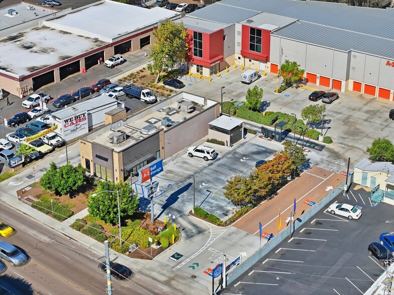 2736 Garnet Ave, San Diego, CA for lease - Building Photo - Image 2 of 7