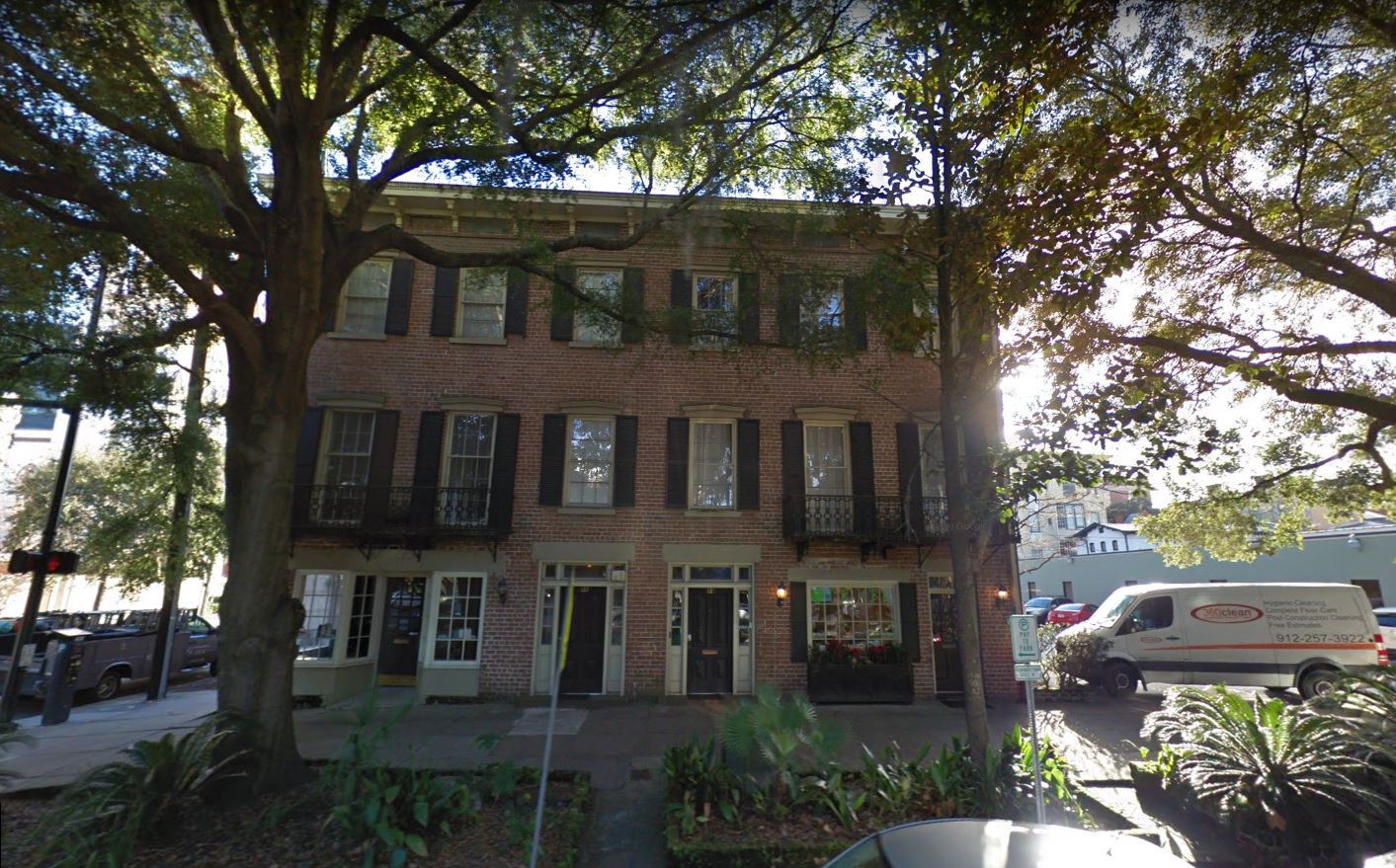 123-129 E Liberty St, Savannah, GA for sale Building Photo- Image 1 of 1