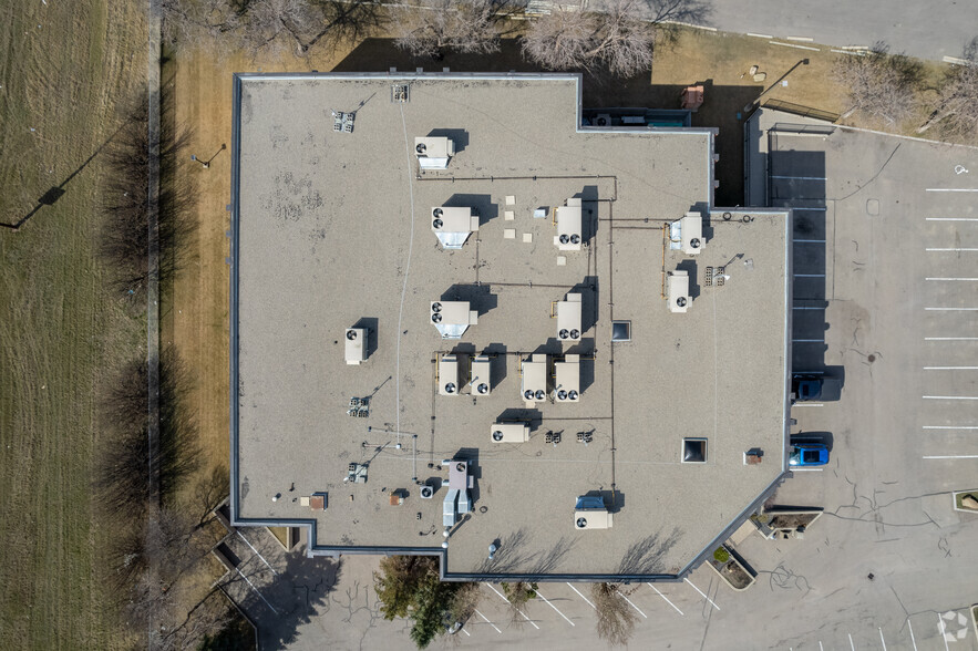 155 Glendeer Cir SE, Calgary, AB for lease - Aerial - Image 3 of 7