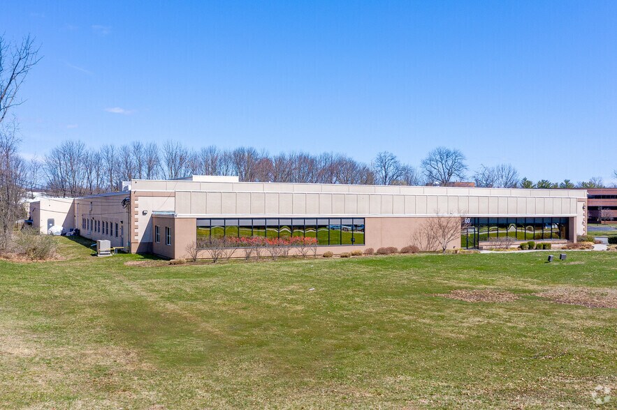 60 E Halsey Rd, Parsippany, NJ 07054