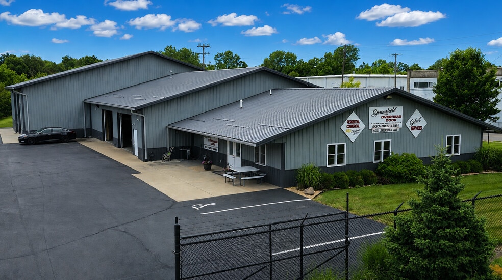 1601 Sheridan Ave, Springfield, OH for sale - Building Photo - Image 1 of 8
