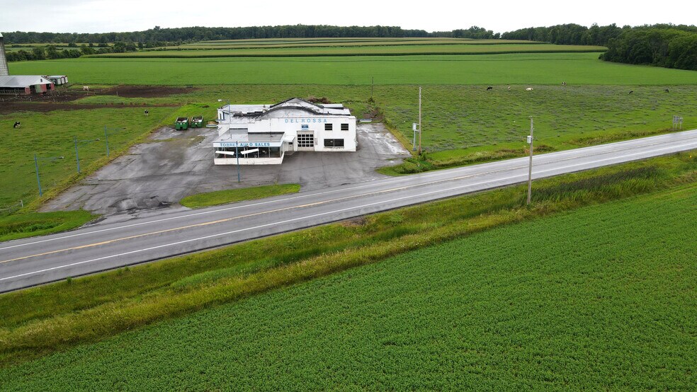 1596 NY14, Penn Yan, NY 14527