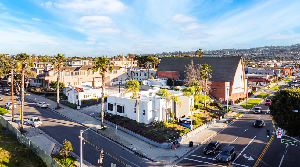 1106 S Pacific Coast Hwy, Redondo Beach, CA for sale - Building Photo - Image 2 of 4