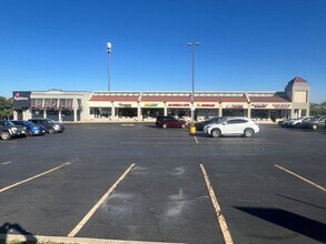 6041-6069 NE Antioch Rd, Gladstone, MO for lease Building Photo- Image 1 of 4