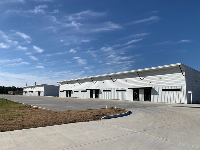 18101 Cypress Rosehill Rd, Cypress, TX for lease - Building Photo - Image 1 of 18