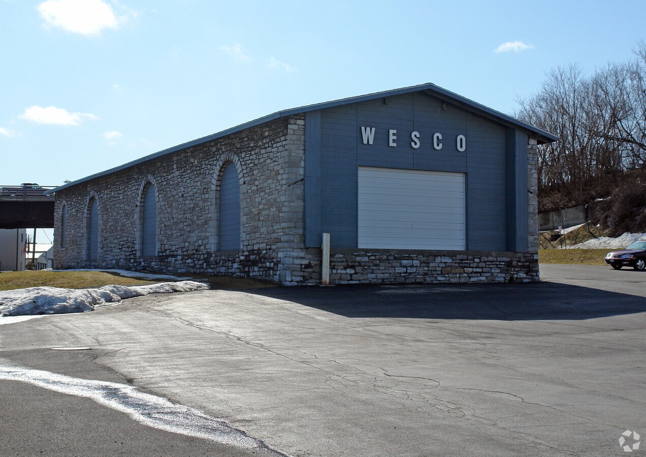 465 Newell St, Watertown, NY 13601