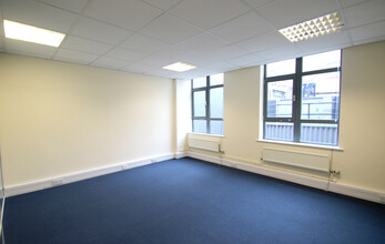 80-82 White Lion St, London for lease Interior Photo- Image 2 of 8