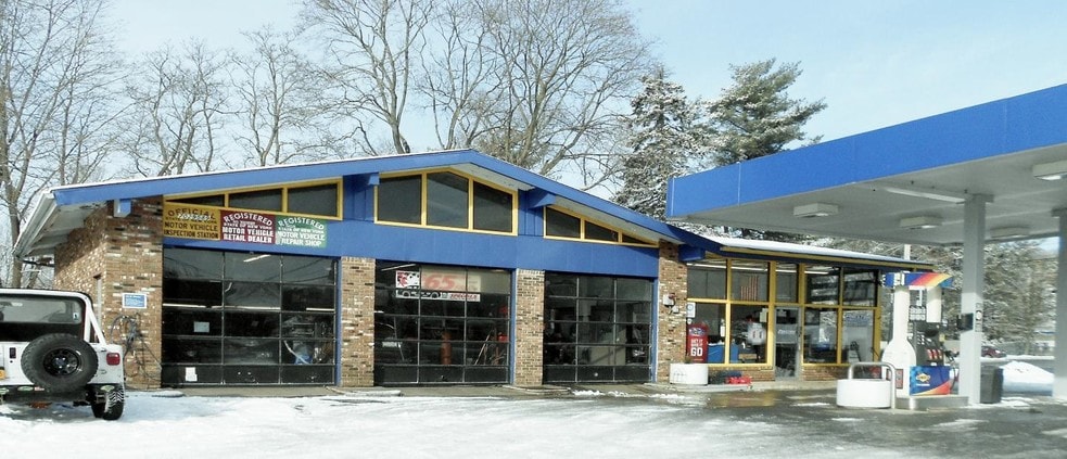 2 Vassar Rd, Poughkeepsie, NY for sale - Building Photo - Image 1 of 1