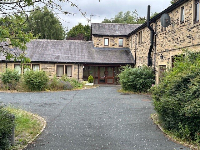 Idlecroft Rd, Bradford for sale - Primary Photo - Image 1 of 3