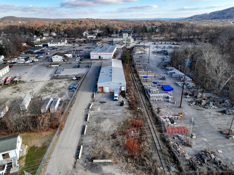 1 Chips Ln, Fishkill, NY for lease - Building Photo - Image 2 of 20