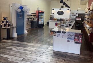 522-524 Main St, Elkhart, IN for lease Interior Photo- Image 2 of 6