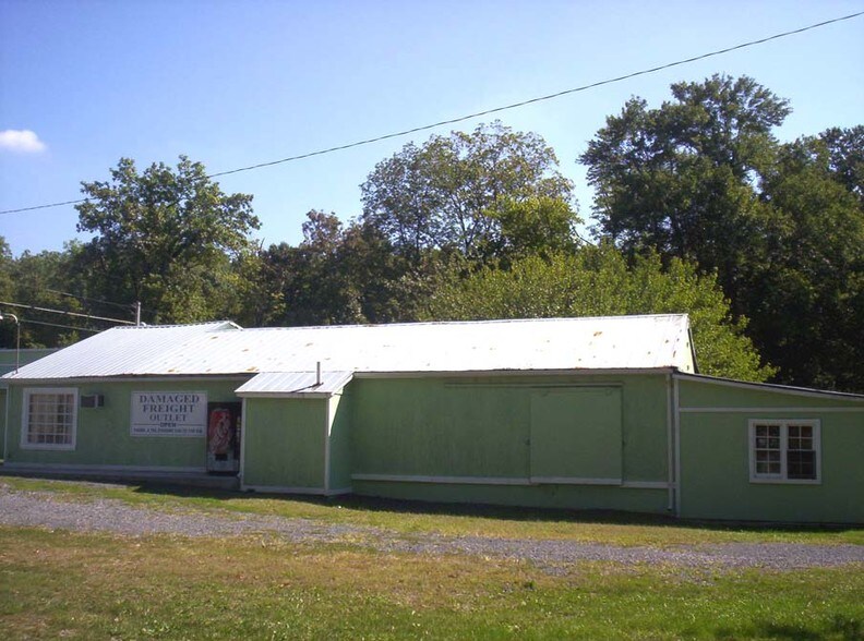 61 Rake Factory Rd, Biglerville, PA for sale - Primary Photo - Image 1 of 1