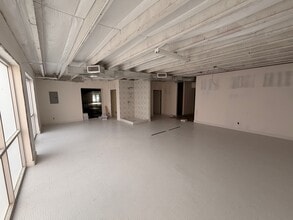 3601-3719 E Indian School Rd, Phoenix, AZ for lease Interior Photo- Image 2 of 10