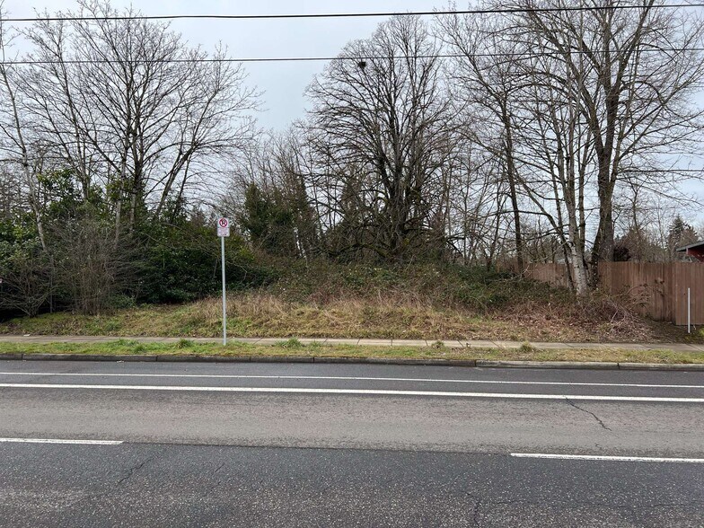 5123 SE 122nd Ave, Portland, OR for sale - Primary Photo - Image 1 of 2