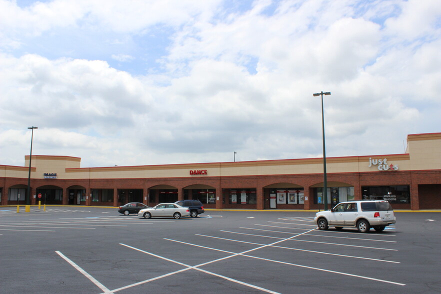 2115 Fairburn Rd, Douglasville, GA for lease - Building Photo - Image 3 of 6