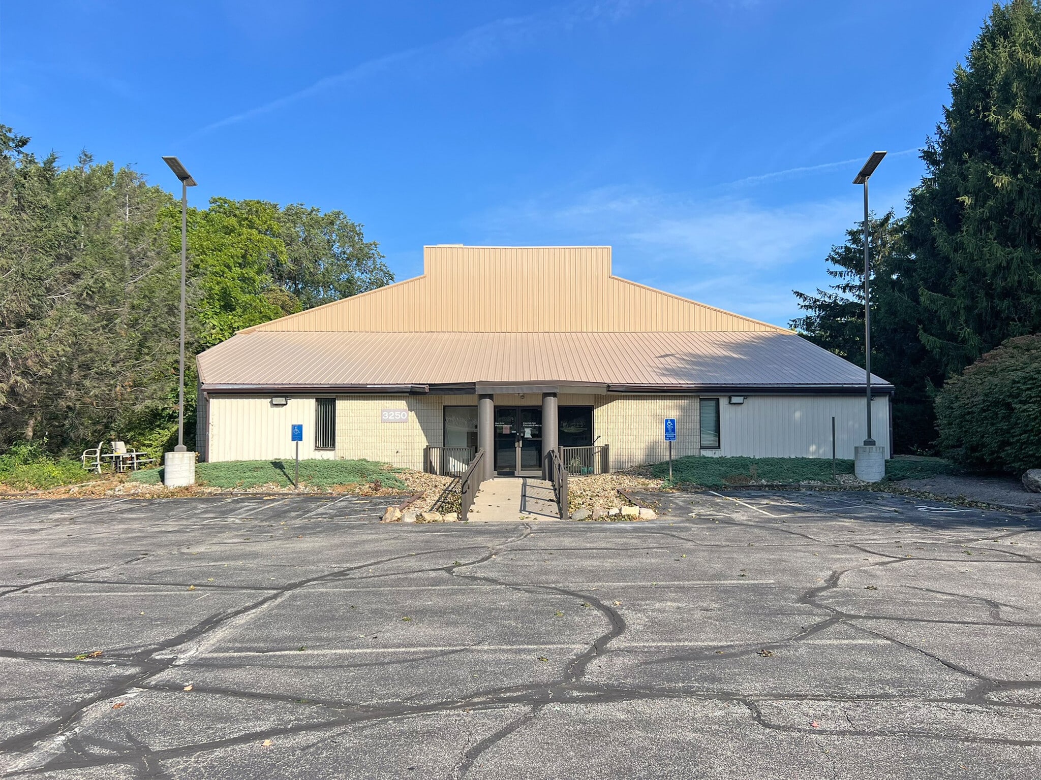 3250 W Lake Rd, Erie, PA for sale Building Photo- Image 1 of 57