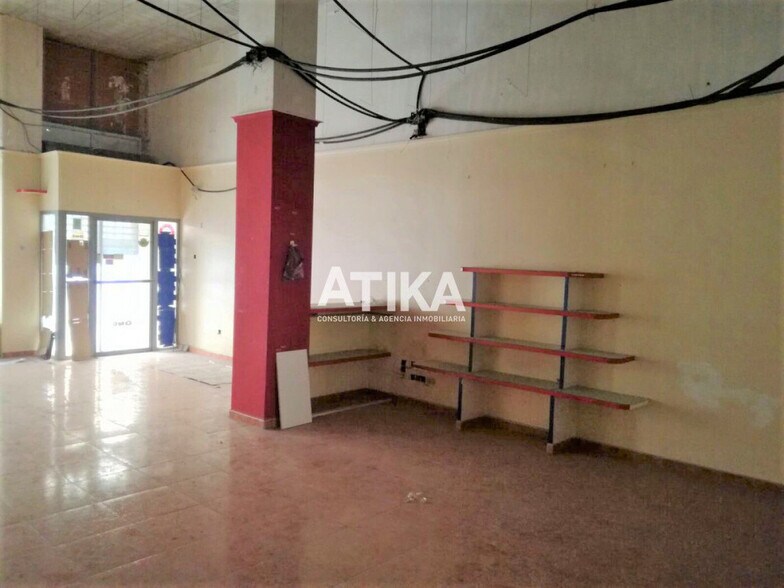 Retail in Ontinyent for lease - Building Photo - Image 2 of 13