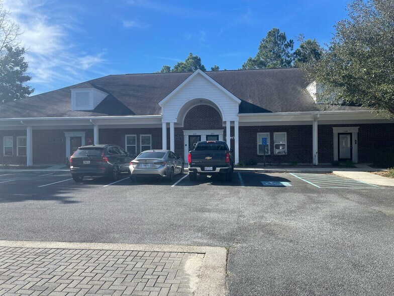 49 Park of Commerce Way, Savannah, GA for lease - Building Photo - Image 2 of 14